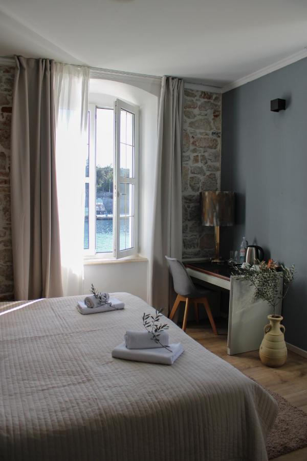 Olife Guesthouse Milna  Exteriér fotografie