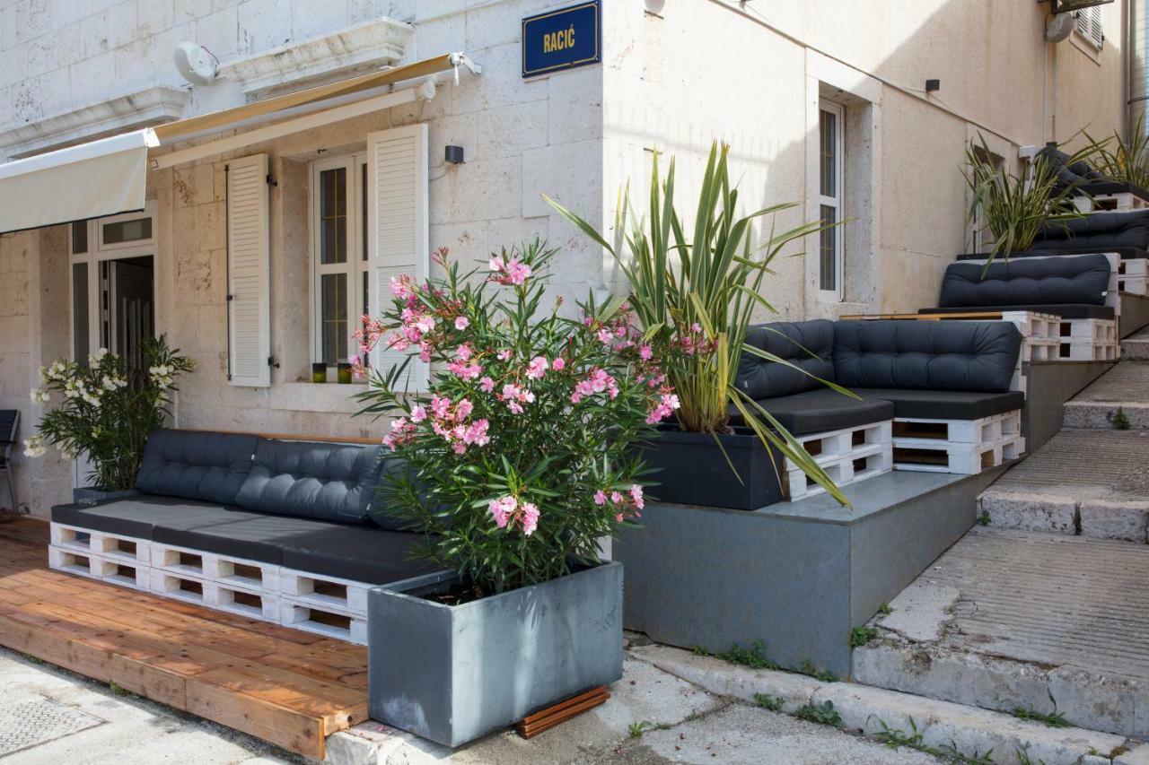 Olife Guesthouse Milna  Exteriér fotografie