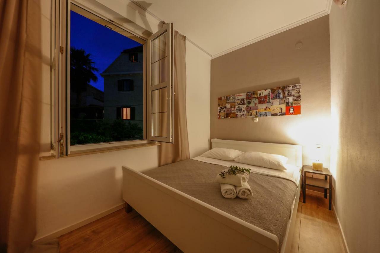 Olife Guesthouse Milna  Exteriér fotografie